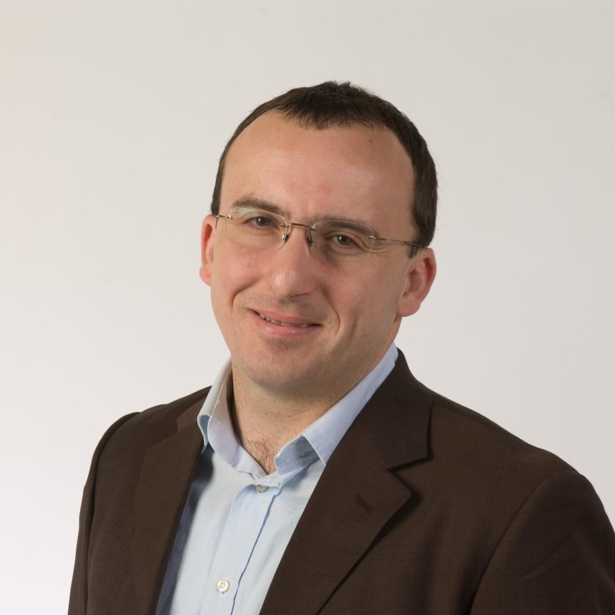 Kostas T. Konstantinidis